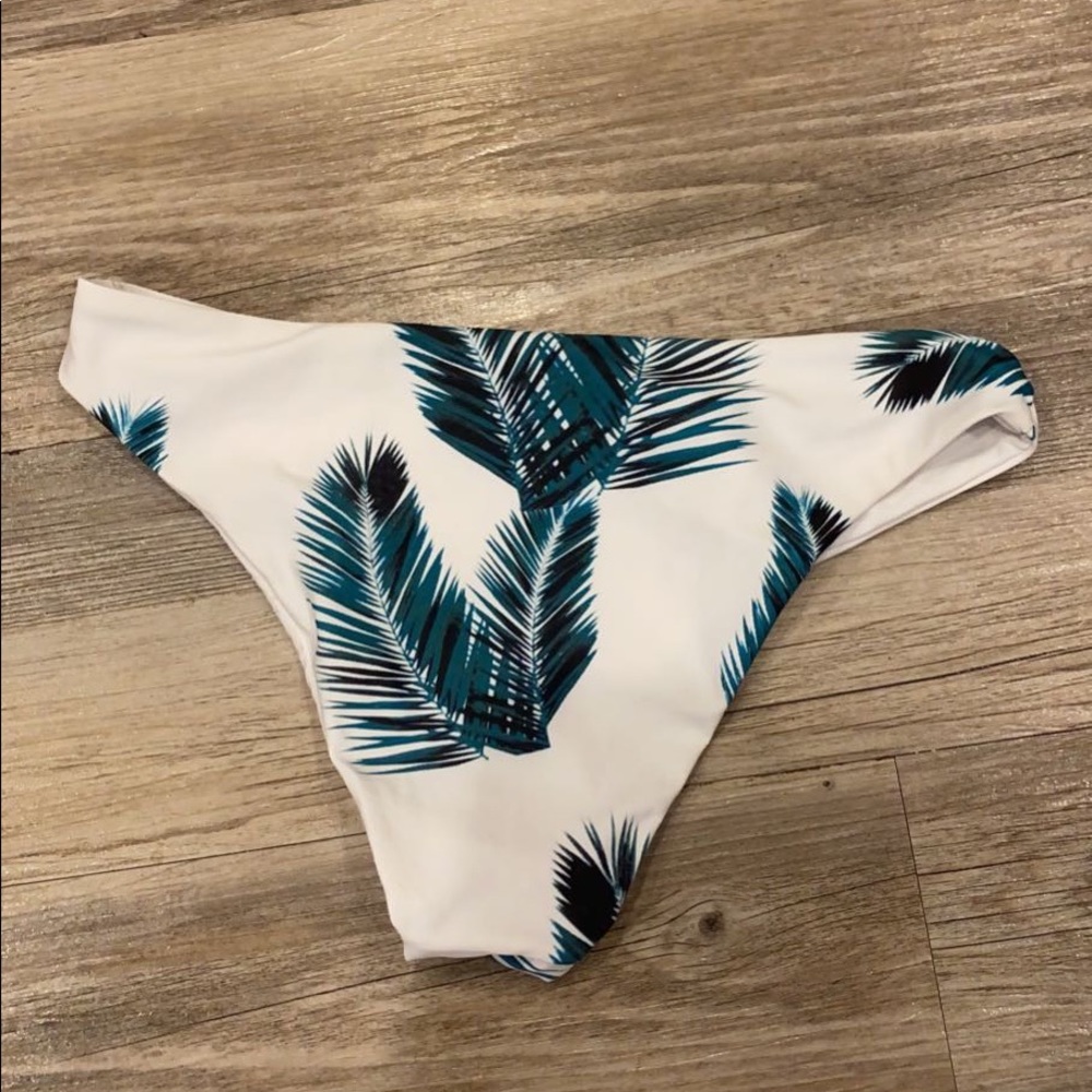bathing suit bottoms size s!